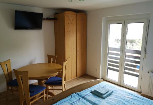 아파트먼트 즈니다르 예약 꿀팁