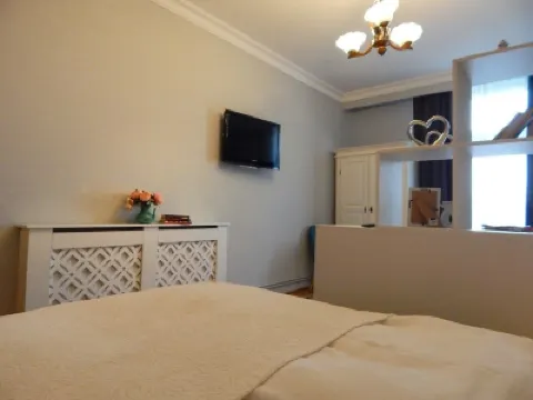 Teo's Flat Hotels in 