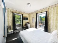 Inn at the Falls Hotels in der Nähe von Rotary Centennial Gerdens