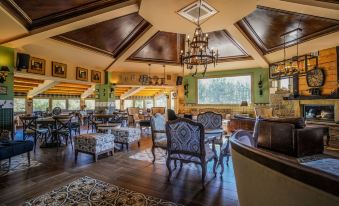 Pindos Resort