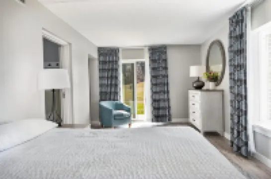 First Floor Bay View Deluxe Suite