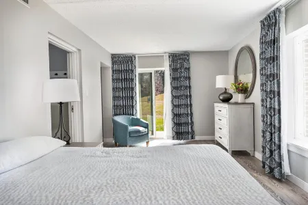 First Floor Bay View Deluxe Suite