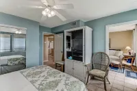Coral Sands 102 2 Br Condo by RedAwning