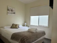 ウェリベー ショート ステイ ヴィラ & アコモデーション ウェロビー・オープン・レンジ動物園周辺のホテル