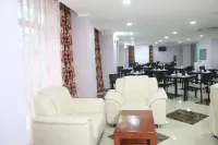 Mount Usambara Hotel - breakfast