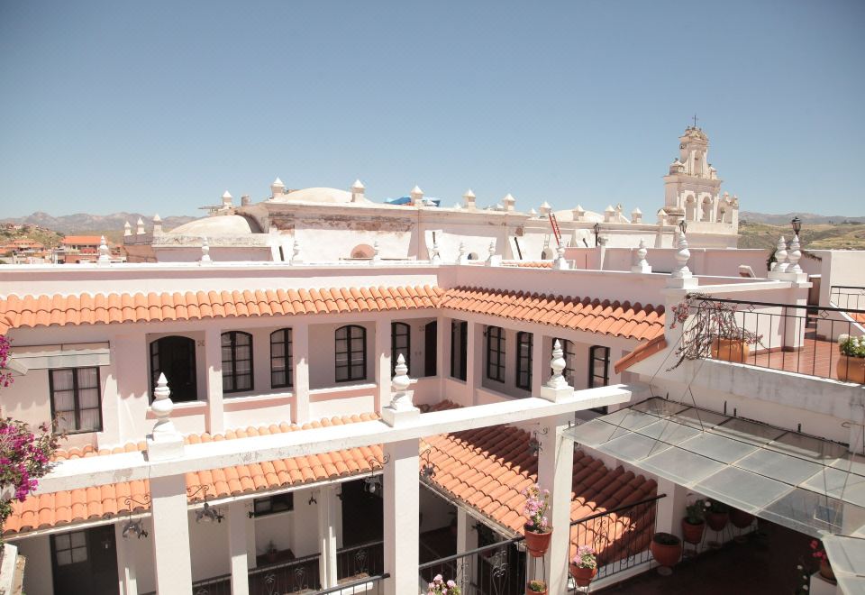 hotel overview picture