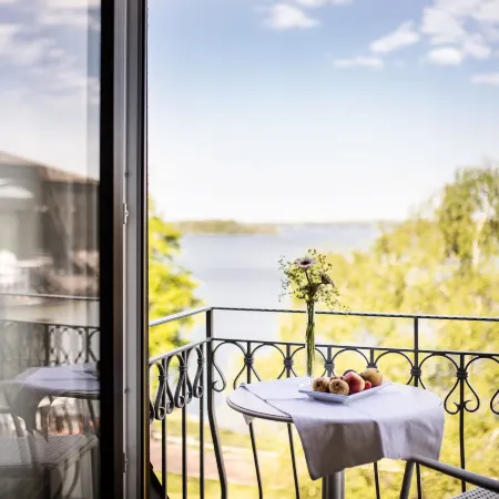 Hotel Dieksee - Collection by Ligula