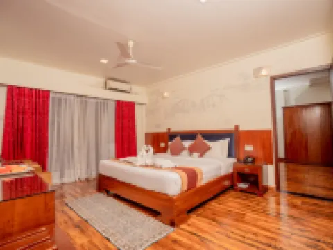 Hotel Jungle Crown Hotels in Chitwan