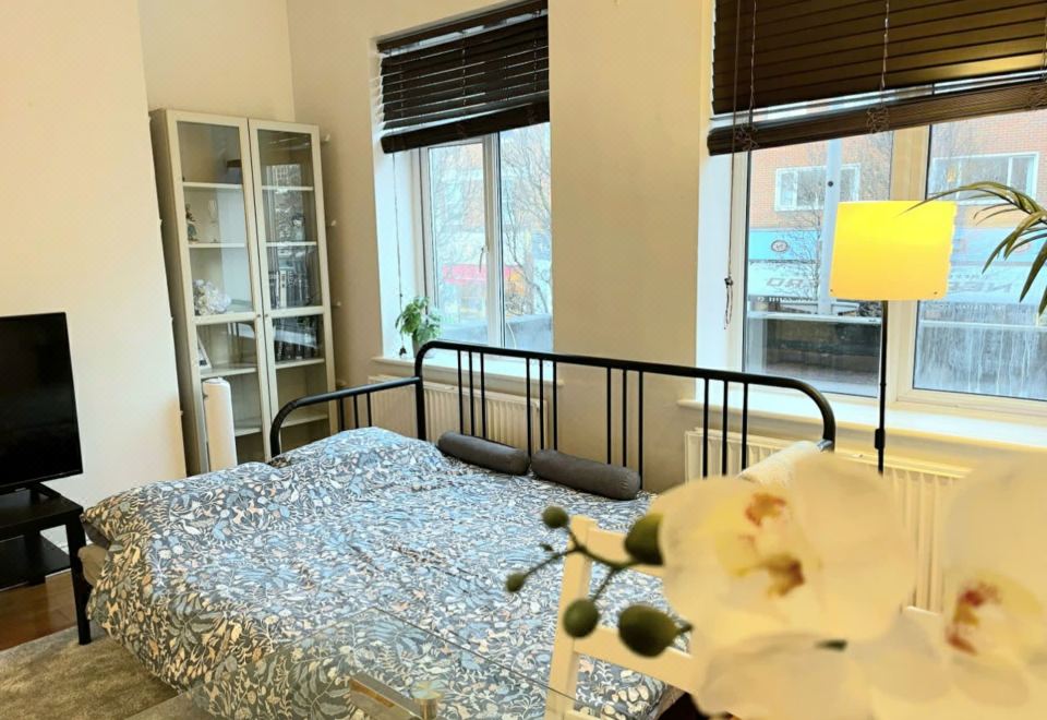 Waterloo Luxury Apartment - Housity