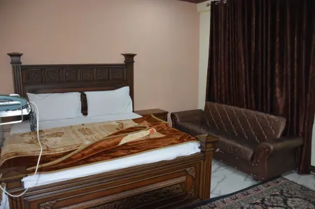 Taj Pearl Continentail Hotel