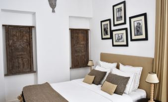 Riad Lyon-Mogador