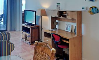 Emerald Towers by Southern Vacation Rentals