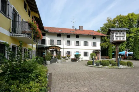 Hotel Neuwirt Отели в г. Linden
