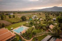 Ganesha Kampot Resort Hotel a Thmei