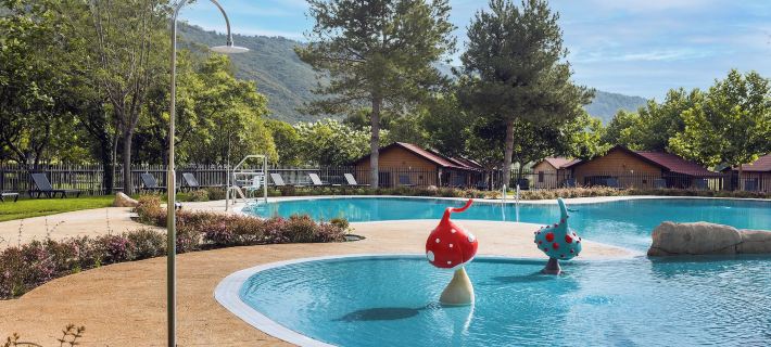Wecamp Pirineos Hotele w: Sobrarbe
