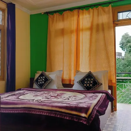 Ishwar Guest House