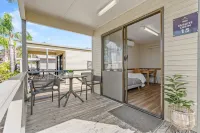 Big4 Tasman Holiday Parks - Tathra Beach Hotels in Bega