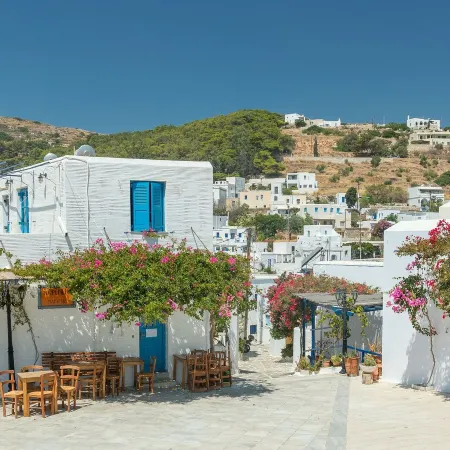 Blue Waves Suites & Apartments - to Kyma