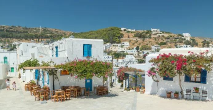 Blue Waves Suites & Apartments - to Kyma