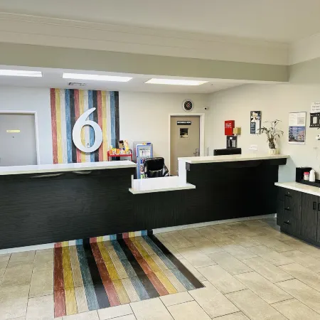 Motel 6 Mobile, Al – Airport Blvd