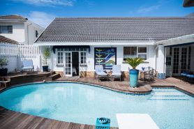 Admiralty Beach House