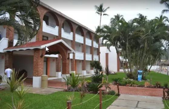 科斯塔阿萊格里酒店及套房