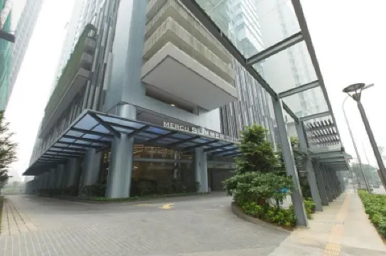 KLCC梅庫夏日套房-企鵝之家