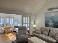 New to Vrbo! Cozy Cottage for Summer Rental