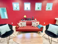 Sanford's Retro Retreat