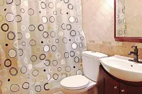 (501A) LOCATION LOCATION! DOWNTOWN! LARGE CONDO, PORCH w/CUSHIONED SEATS! Hotels in der Nähe von Children's Museum of the Shoals