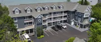 Stunning Beach Views and Heated Outdoor Pool - Gorgeous Coastal Escape Hotel di Acme Township