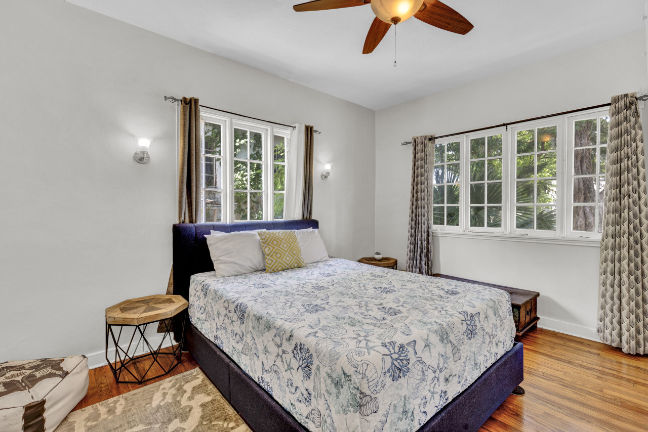 Spectacular Beach Oasis Retreat with Riverview Hotels in Holly Hill