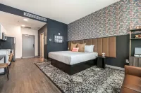 Funky Design and Modern Comforts - Vibrant Creative Oasis Hotels in Macon