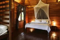 K2 Lembeh Dive Resort Hotels in Aertembaga