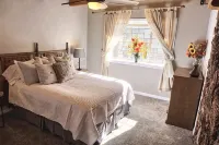 Breathtaking Lake Views and Fun Entertainment Options - Stunning Haven Hotel di Lake Arrowhead