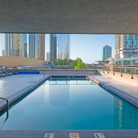 Holiday Inn Express VANCOUVER-METROTOWN (BURNABY) by IHG