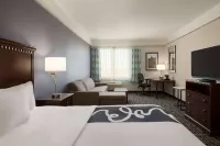 La Quinta Inn & Suites by Wyndham Dumas Hotels in Dumas