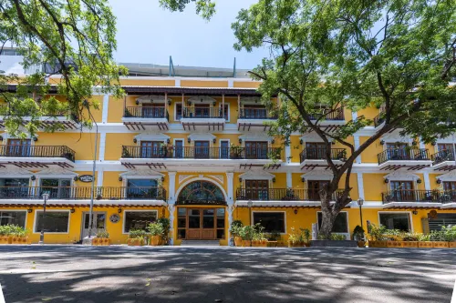 La Moon Puducherry - 4-Star