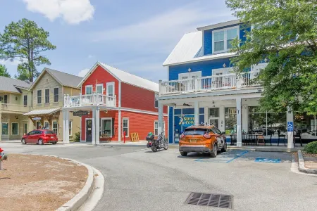 Luxe Kitchen and Spacious Living Area - Charming Low Country Haven