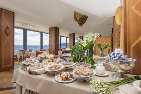 Hotel Royal Continental