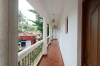 Anjuna Pebbles