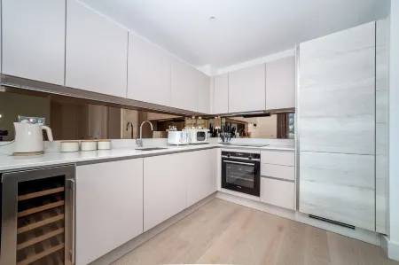 Fancy Flat in Woolwich Отели рядом с достопримечательностью «Барьер Темзы»