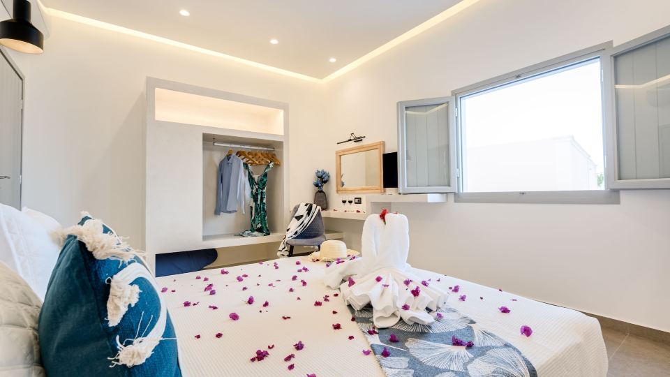 Tiara Suites