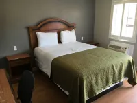 Town House Motel Hotels in Compton