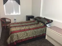 Invermere Hostel Hotels in Invermere