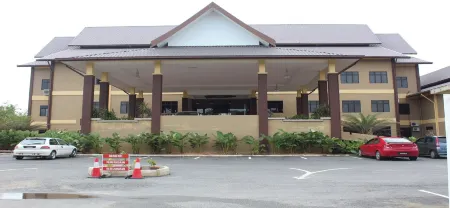 Quinara Al Safir Resort Отели рядом с достопримечательностью «Universiti Sultan Zainal Abidin»