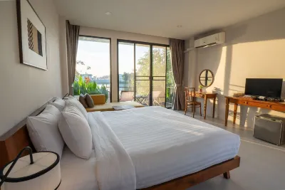 Ploen Pirom Hotels near Kasem Bundit University Romklao Campus