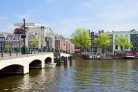 Sweets - Amstelschutsluis