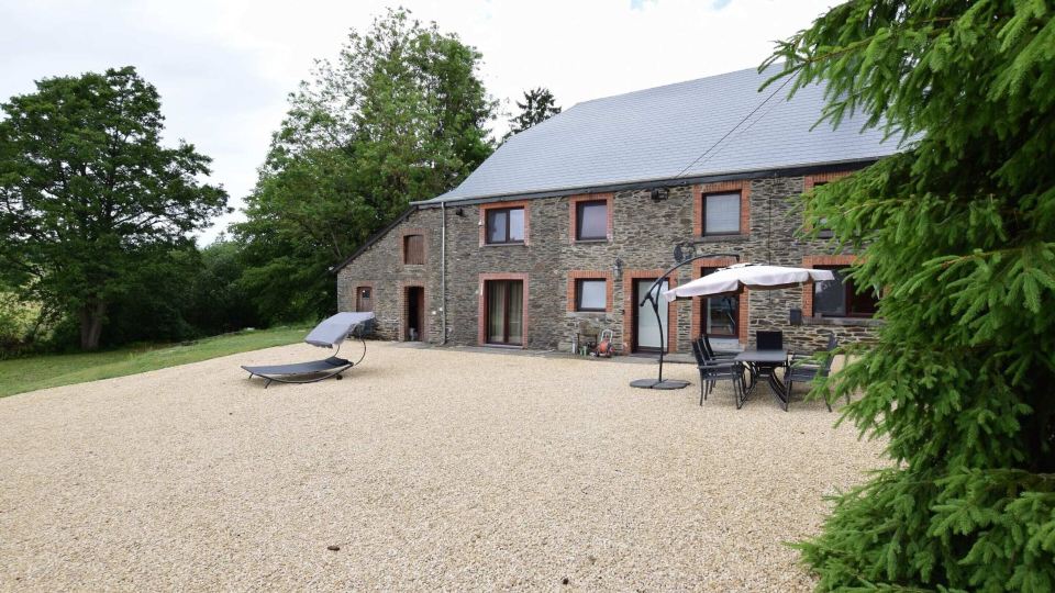 Cottage in Ardennes with Heated Pool