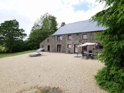 Cottage in Ardennes with Heated Pool